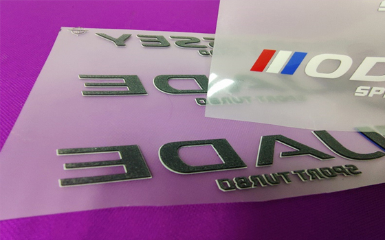 厚板热转印服装标牌 硅胶多色烫标 热转印硅胶商标定制